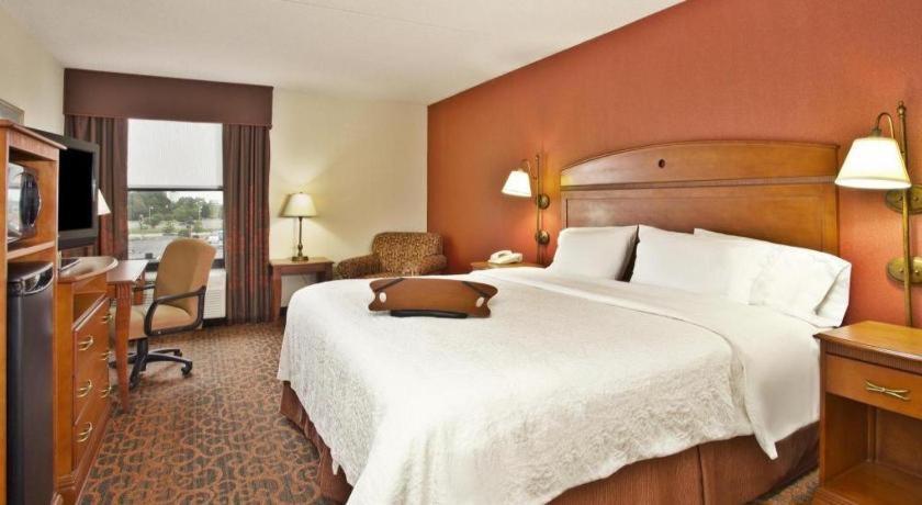 Hampton Inn Андерсън Екстериор снимка