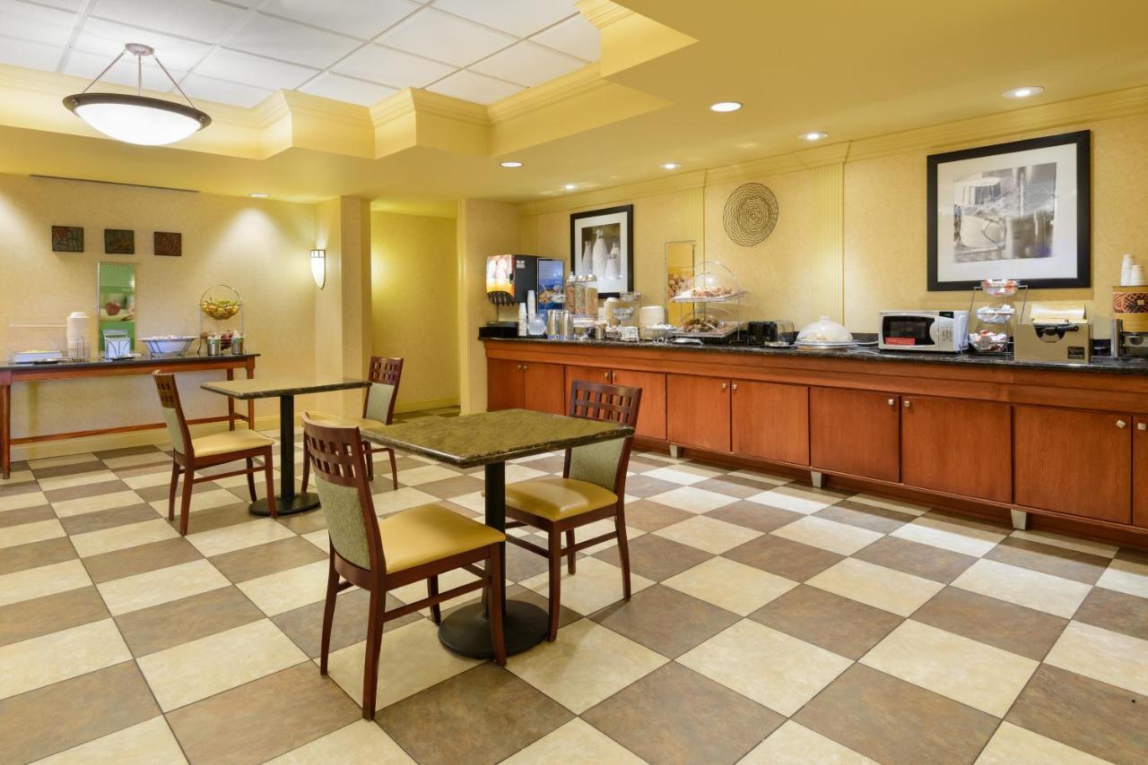 Hampton Inn Андерсън Екстериор снимка